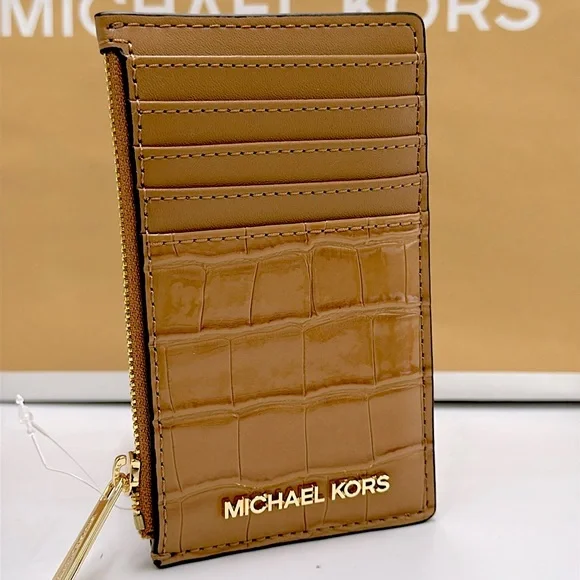 MICHAEL KORS JET SET TRAVEL MEDIUM TZ CARD CASE IN DEER COLOR